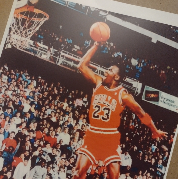 MICHAEL JORDAN 8.5x11 FREE THROW LINE DUNK &DUNK VS LAKERS NBA GLOSSY POSTER SET - Picture 5 of 13